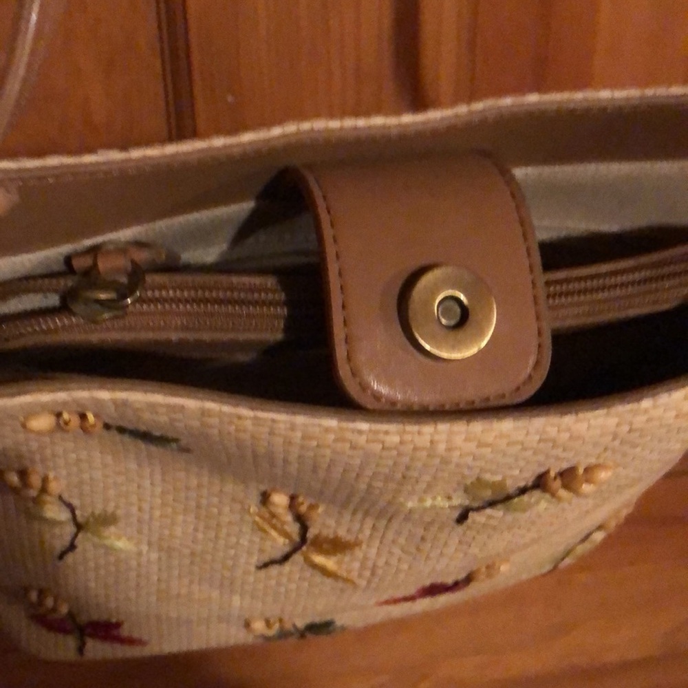 Fossil Woven Straw Shoulder Bag - Picture 4 of 6